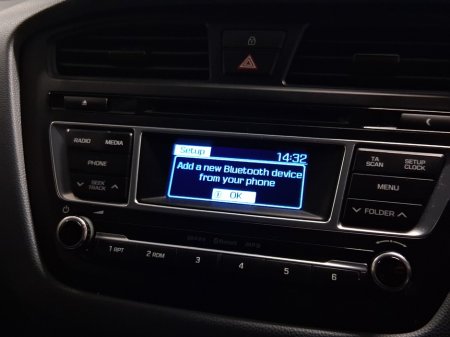 2016 Hyundai i20 - thumbnail 12