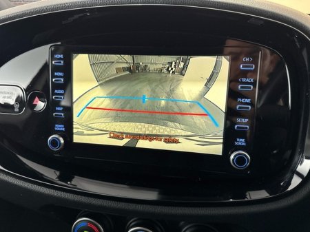 2023 Toyota Aygo X X Design €17,950 thumbnail