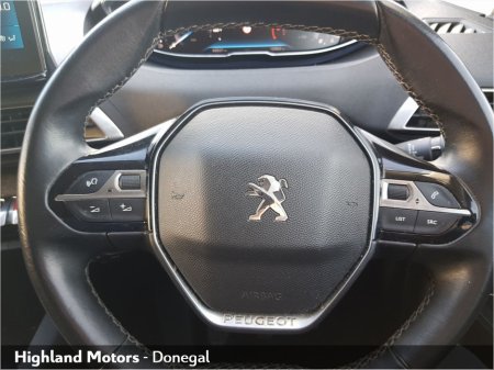 2021 Peugeot 3008 - thumbnail 16