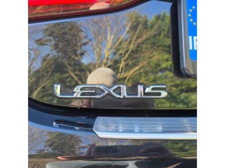 2023 Lexus ES 300 H ES300h Dynamic €43,950 thumbnail