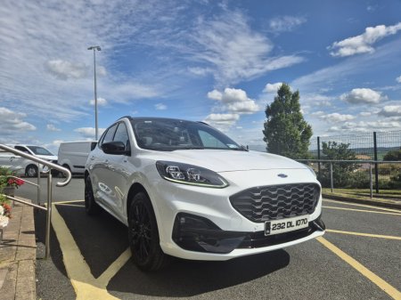 2023 Ford Kuga ST-LINE X 2.5L 225PS BLACK EDITION AUTO €38,650