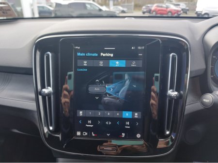 2024 Volvo XC40 - thumbnail 22