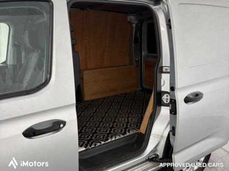 2022 Volkswagen Caddy - thumbnail 13