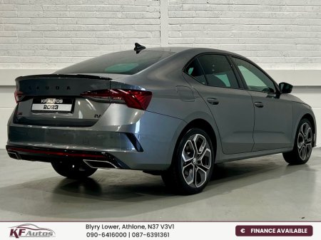 2023 Skoda Octavia - thumbnail 8