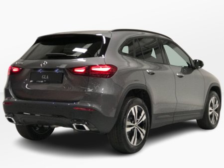 2026 Mercedes-Benz GLA Class GLA200 D Progressive Line + €62,143