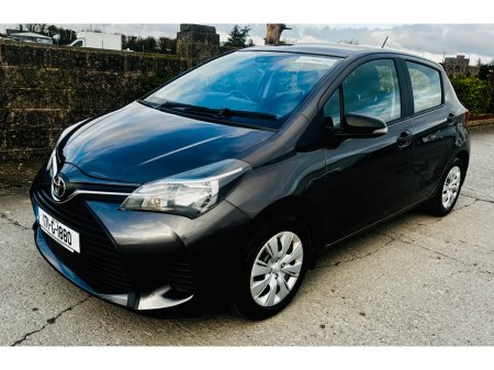 2017 Toyota Yaris 1.0 VVT-i 3Dr Terra €12,500 thumbnail