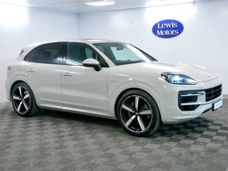 2024 Porsche Cayenne 3.0 E-Hybrid PHEV Auto
