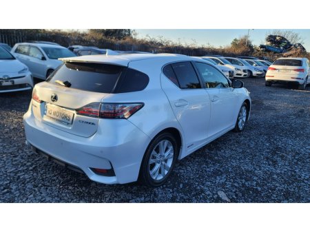2016 Lexus CT 200 h - thumbnail 6