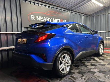 2021 Toyota C-HR 1.8 HYBRID LUNA €22,950
