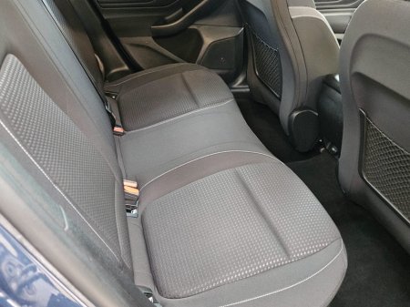 2019 Ford Focus - thumbnail 6