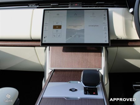 2026 Land Rover Range Rover 3.0 460PS Petrol Plug In Hybrid HSE €163,630 thumbnail