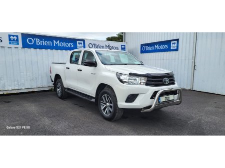2020 Toyota Hilux ACTIVE PLUS D-4D 4WD DCB €29,998