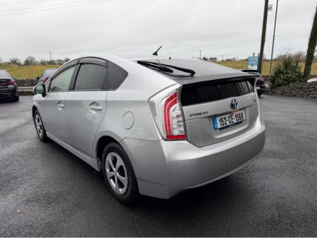 2015 Toyota Prius Self charge hybrid - High spec - Low mileage €9,890 thumbnail