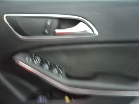 2013 Mercedes-Benz A Class A200 BLUE EFFICIENCY AMG SPORT 5DR AUTO €9,950 thumbnail