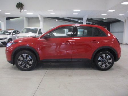 2025 Fiat 600 ICON 1.2 110HP Hybrid eDCT-6