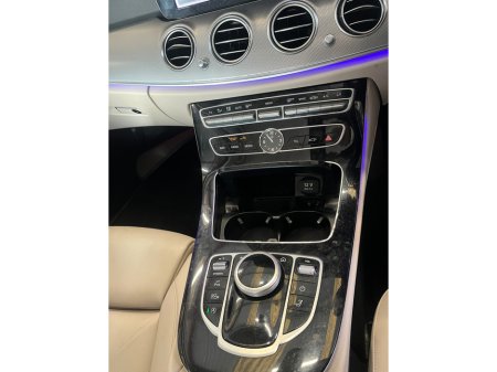 2018 Mercedes-Benz E Class 220 D AVANTGARDE 5DR AUTO €19,950 thumbnail