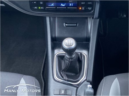 2016 Toyota Auris 1.4 D-4D LUNA 4DR €10,995 thumbnail