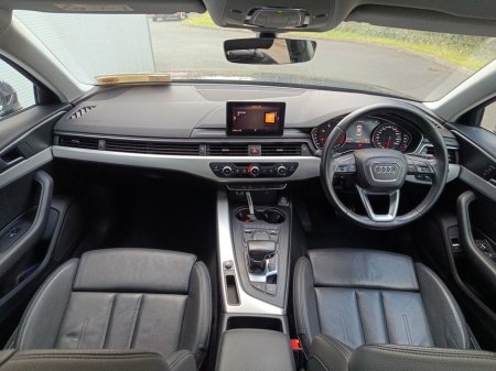 2019 Audi A4 - thumbnail 10