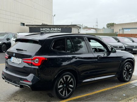 2022 BMW iX3 - thumbnail 9