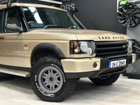 2004 Land Rover Discovery D2 TD5 HSE AUTO 7 SEATER €24,950