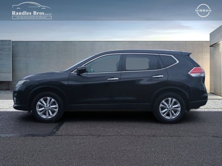 2016 Nissan X-Trail - view 3