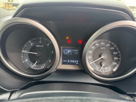 2016 Toyota Landcruiser - thumbnail 13