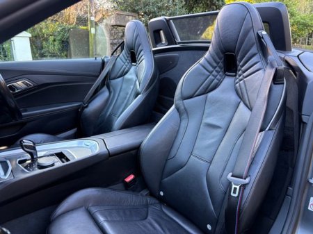 2019 BMW Z4 Z4 M40I €41,950 thumbnail