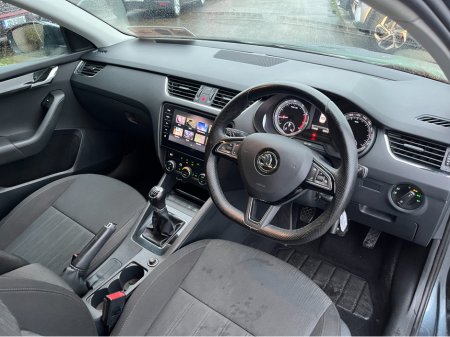2018 Skoda Octavia STYLE 1.0 PETROL //HIGH SPEC//SAT NAV//REVERSE CAMERA// €13,950 thumbnail