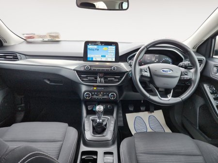 2019 Ford Focus - thumbnail 11