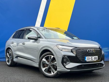 2023 Audi Q4 e-tron E-TRON S-LINE 35 AUTO // BLACK EDITION // HALF-LEATHER S-LINE HEATED SEATS // VERY LOW MILEAGE €35,900