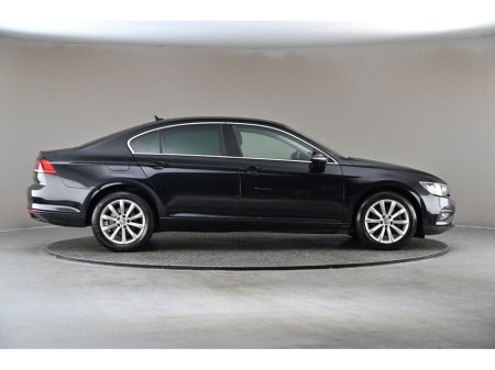 2020 Volkswagen Passat 2.0 TDI BUSINES M6F 150BHP 6SPD thumbnail