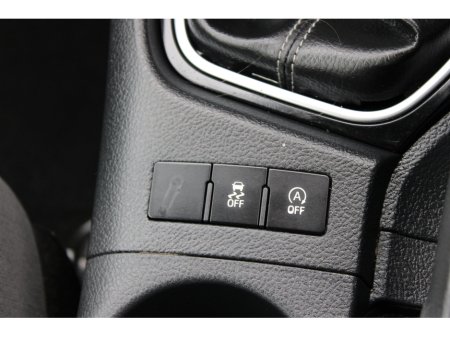 2017 Toyota Corolla - thumbnail 23