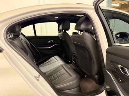 2020 BMW 3 Series 330e M Sport Auto €28,995 thumbnail