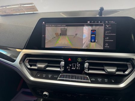 2021 BMW 3 Series - thumbnail 14