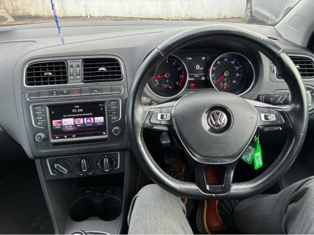 2016 Volkswagen Polo - thumbnail 19
