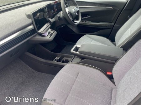 2026 Renault Megane E-Tech TECHNO 60 KW 220 BHP 5DR - 100% ELECTRIC *IN STOCK & READY FOR IMMEDIATE DELIVERY!* €37,495