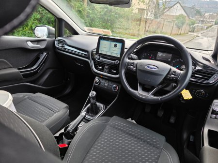 2018 Ford Fiesta Titanium 1.10 85PS 5SPD 4DR €12,950 thumbnail