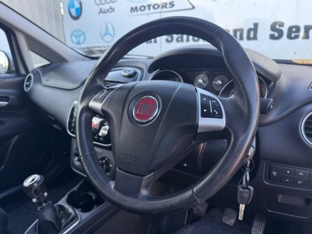 2014 Fiat Punto EASY 1.2 4DR €5,800 thumbnail