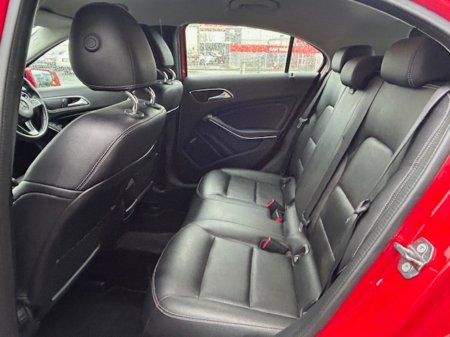 2018 Mercedes-Benz A Class - thumbnail 13