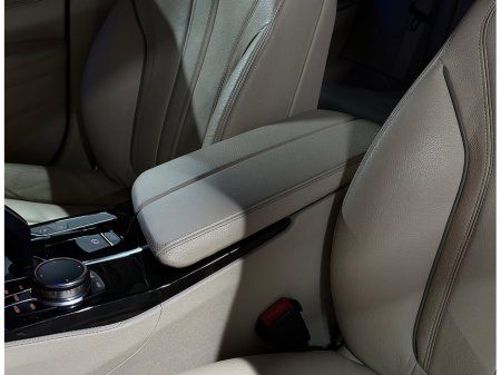 2017 BMW 5 Series 520d Luxury Auto €22,850 thumbnail