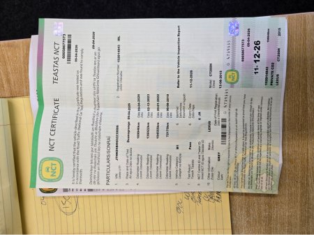 2015 Lexus CT 200 h - thumbnail 18