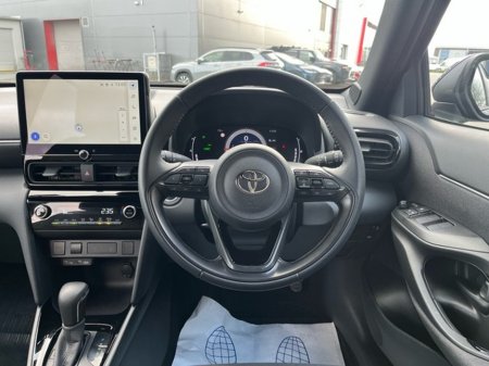2024 Toyota Yaris Cross - thumbnail 9