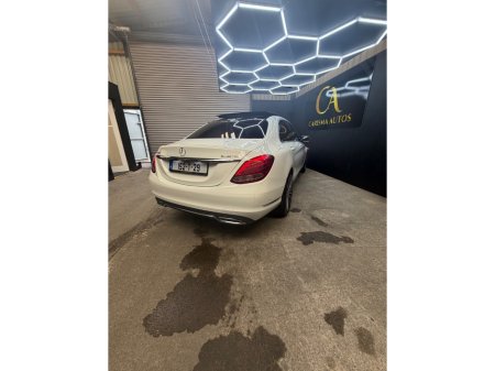 2015 Mercedes-Benz C Class - thumbnail 10