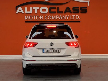 2020 Volkswagen Tiguan - thumbnail 15