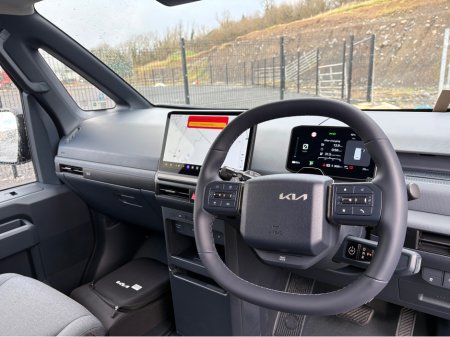 2026 Kia PV5 CARGO 2026 €44,200 thumbnail