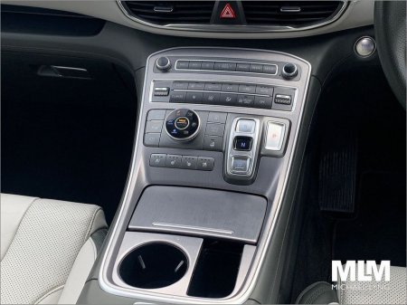 2021 Hyundai Santa Fe 1.6 Phev €39,995 thumbnail