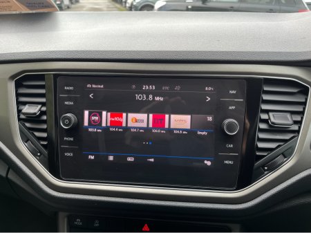 2020 Volkswagen T-Roc STYLE DESIGN AUTOMATIC 2.0 DIESEL //KEYLESS ENTRY//2 TONE PAINT//ADAPTIVE CRUISE CONTROL//REVERSE CAMERA// €23,950 thumbnail