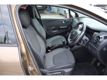 2017 Renault Captur - thumbnail 13