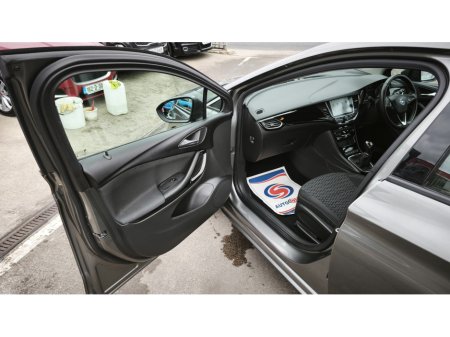 2019 Opel Astra - thumbnail 19