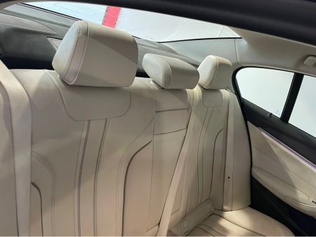 2021 BMW 5 Series D 5SSA 4DR AUTO €34,900 thumbnail